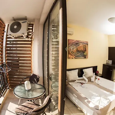 Apartment Gallery Suites *
